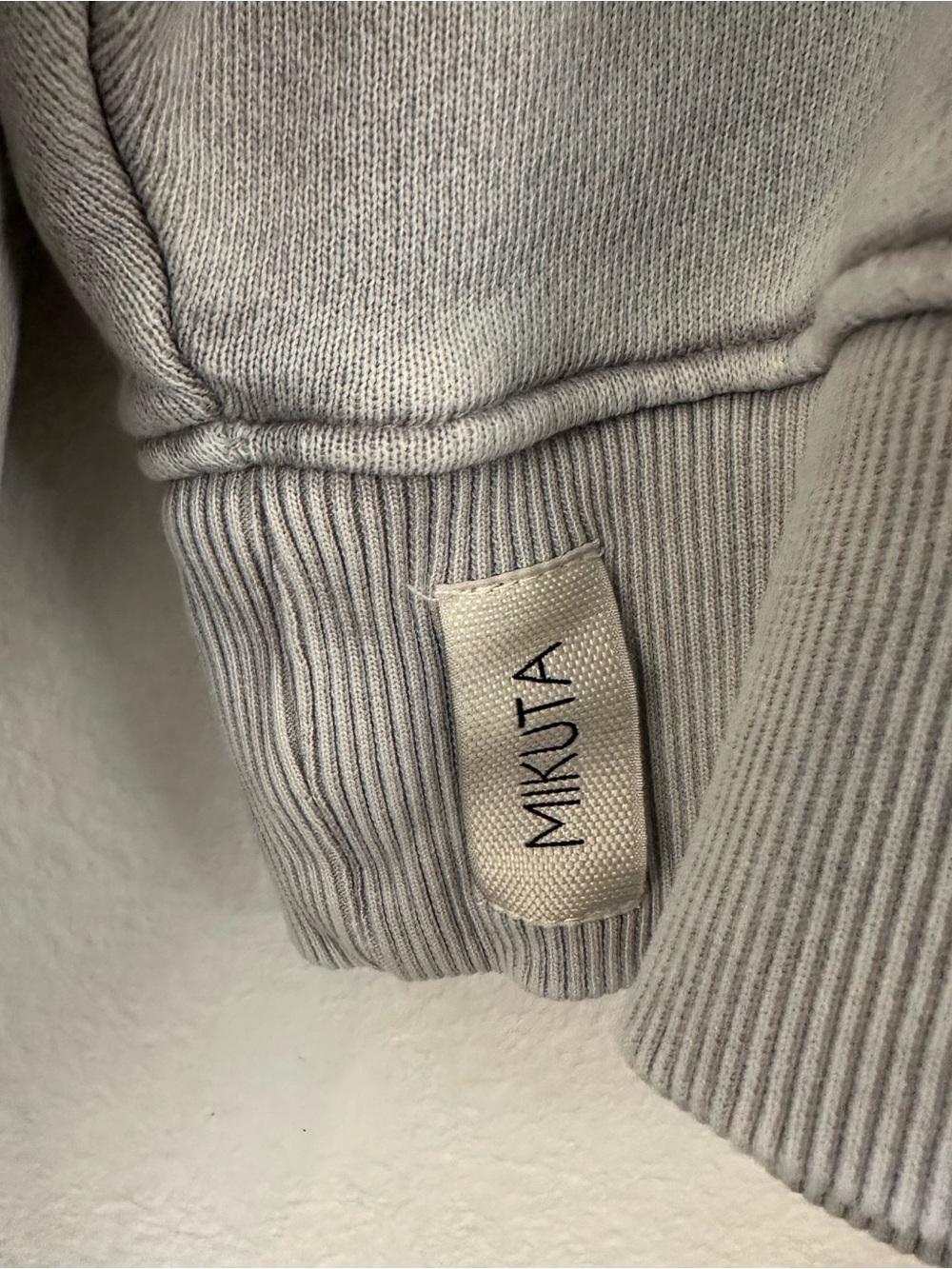 MIKUTA Womens The Light Mikuta Sweater Gray Pullover Sweatshirt Size Medium - Picture 9 of 15